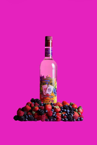 Licor Con Agave Dos Corazones Frutos Rojos 1l - 12 Unidades