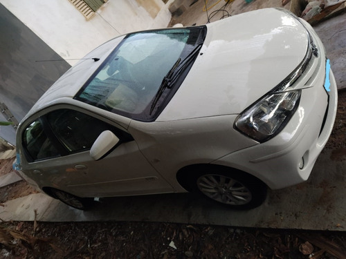 Etios Sedan 1.5 Xls Flex Top De Linha, Completo - Cor Branco