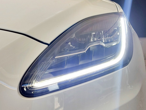 Imagem 7 de 15 de Jaguar E - Pace 250p S Rdy