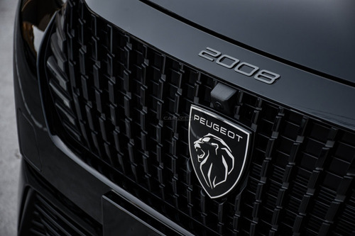 Peugeot 2008 1.0T Gt