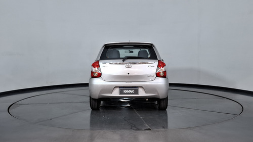 Toyota Etios 1.5 Xls