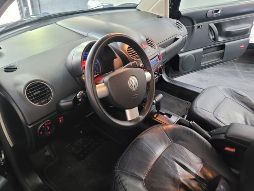 Volkswagen New Beetle 2.0 3p Automática