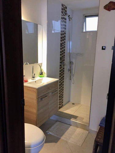 Imagen 10 de 12 de Venta De Apartamento En Marbella.