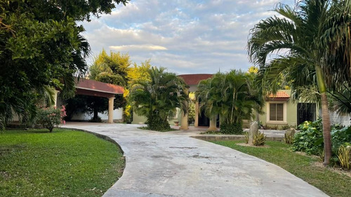 Casa En Venta Estilo Campestre A 10 Min De Merida