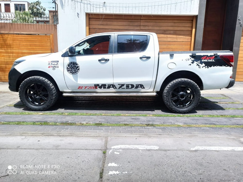 Imagen 5 de 20 de Mazda Bt-50 2017