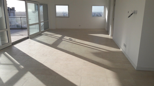 Imagen 2 de 30 de Piso Playa Grande Alvarado 0. 239368