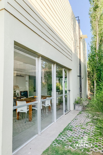 Venta Casa Fisherton Pasos Del Jockey Barrio Cerrado