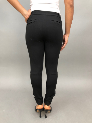 Pantalón Aqua (color Negro) Talle S (Usado)