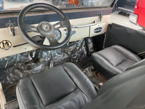 Ford Jeep 1975