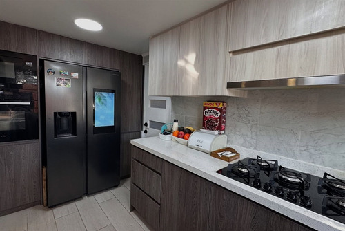 Casa 4 Dormitorios A 1 Cuadra De Vic. Mackenna