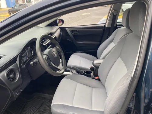 Toyota Corolla 1.8 Base Cvt