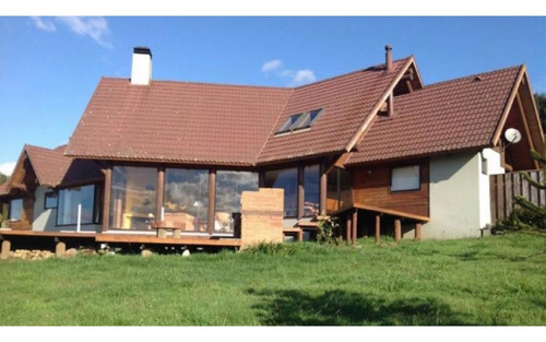 Casa Vista Panorámica Al Lago - Altamira 1.8 Km Villarrica
