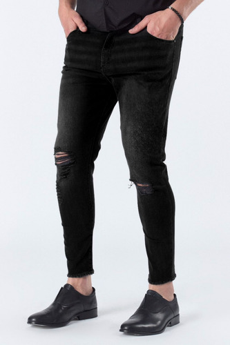 Jean Skinny Type Negro Tascani