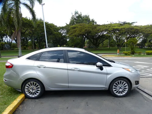 Ford Fiesta 1.6 Titanium