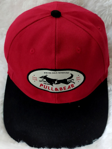 Gorra Negro Vinotinto - Lobo - Pull And Bear 