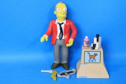Gil Los Simpsons Playmates
