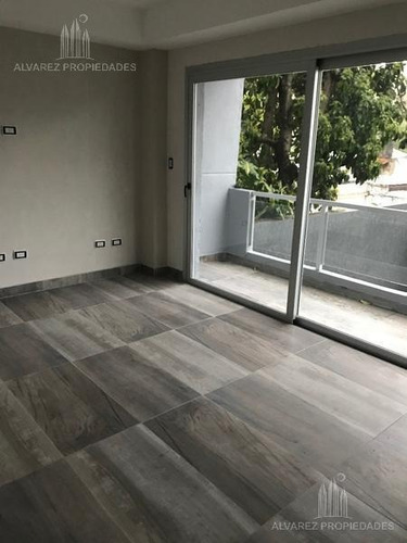 Imagen 1 de 12 de Departamento - Moron