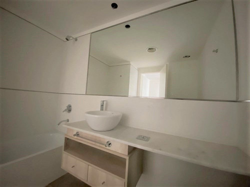 Imagen 16 de 22 de Departamento De 3 Ambientes - A La Calle - Brown 2600