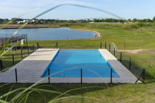 Lote En Venta Luján Barrio Los Juncos