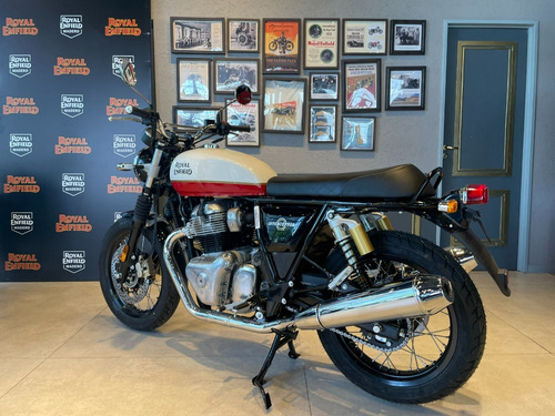 Imagen 7 de 25 de Royal Enfield Interceptor 650 Baker Express
