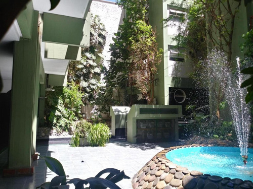 Departamento En Venta - 3 Dormitorios 2 Baños - Barrio Norte