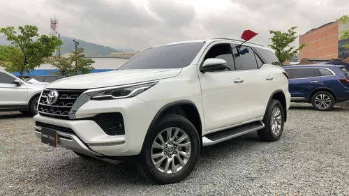 Toyota Fortuner 4x4 | TuCarro