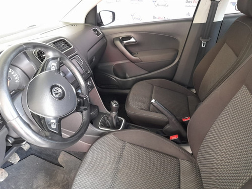 Imagen 13 de 14 de Volkswagen Vento Highline Std 2019