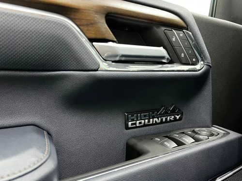 Chevrolet Silverado 5.3 V8 High Country
