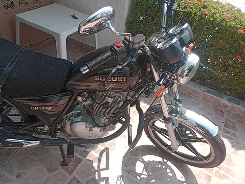 Suzuki Gn125f