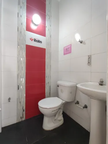 Local En Arriendo En Llano. Cod A30864