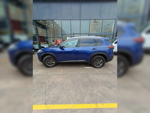 Nissan X-Trail 2.5 SENSE 4X2 2ROW CVT AT 5P