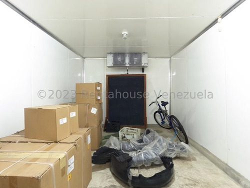 %# Edificio En Venta Con Grandes Oportunidades Para Invertir Al Centro- Este De Barquisimeto #$% Kenlimar Nieto 24-4370 &%$#