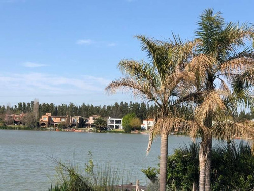 Imagen 2 de 20 de Casa En Venta En Altamira