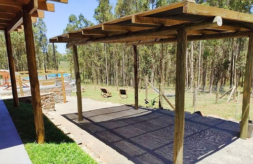 Casa De Campo Con Piscinas En Lavalleja - El Tambo (leer La Descripcion)