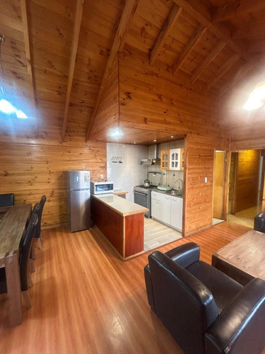 Se Vende Amplia Y Comoda Casa En Pichilemu Buena Ubicacion