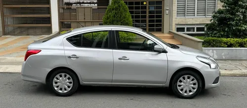 Nissan Versa 2017 Automatico Y Con Boton De Encendido