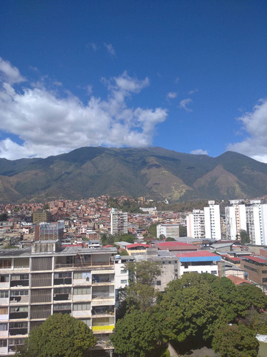 Imagen 3 de 15 de Buena Vista P.h. En Venta Con Espectacular Vista Al Avila