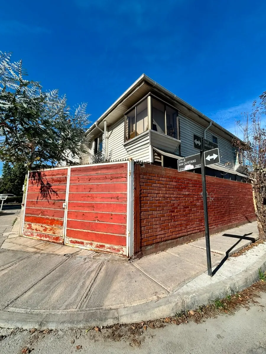 Imagen 2 de 23 de Oportunidad En Jardines De Sta María, Casa + Local Comercial