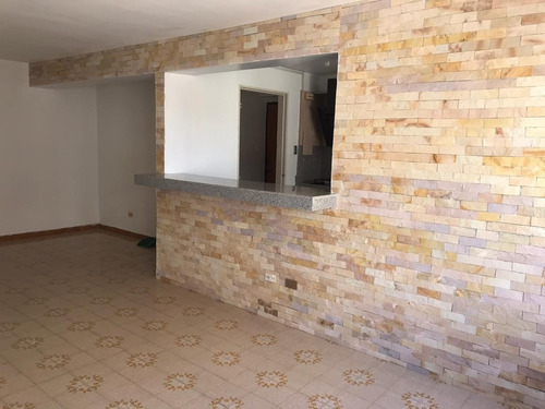 Imagen 11 de 15 de Apartamento En Las Quintas (ina-080) Vende Iris Rojas