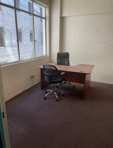 Imagen 15 de 23 de Se Vende Oficina En Sector Financiero De Valparaíso
