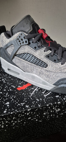 Jordan 3 Spizike Low #7mx (Usado)
