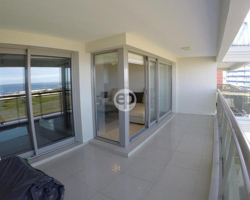 Apartamento En Brava Primera Linea