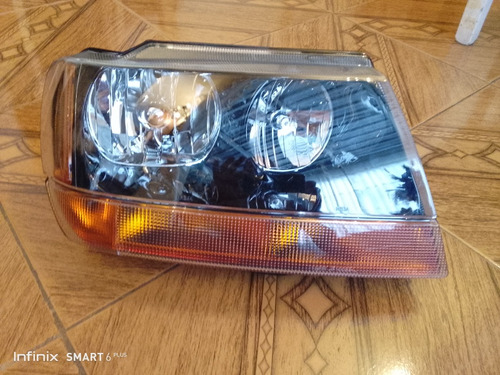 Faro Derecho Delantero De Jeep Gran Cherokee 