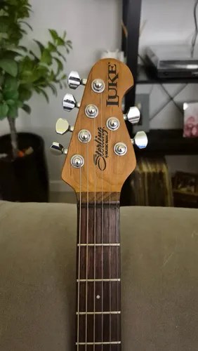 Guitarra Sterling Music Man Luke Lk100 | MercadoLivre
