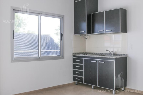 Imagen 4 de 9 de Departamento 2 Ambientes Venta Ituzaingó