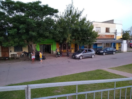 Imagen 3 de 6 de Vendo Terreno - Excelente Ubicacion, Con 2 Locales - Us$100.000 Dolares