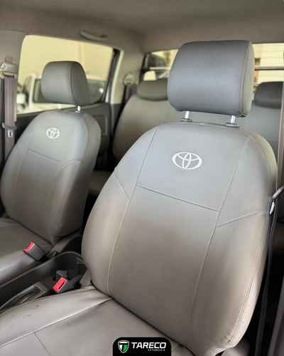 Toyota Hilux 3.0 TDI Dies. Mec.