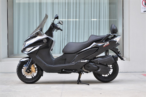 Imagen 4 de 15 de Scooter Daelim S3 2019