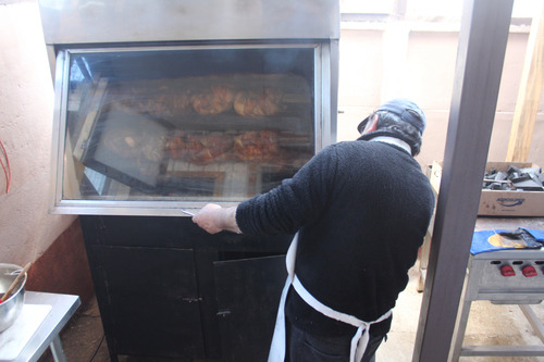 Asador De Pollos Al Carbon Para 24 A 30 Pollos (Usado)