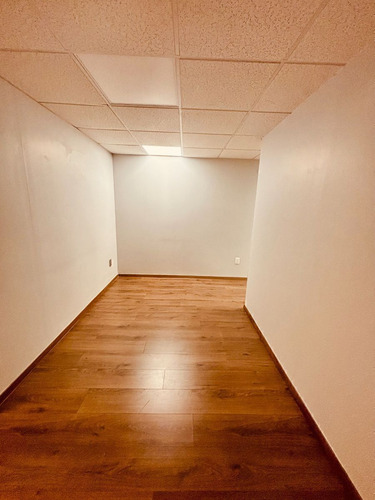 Renta De Oficinas En Col. Bosques De Las Lomas, Miguel Hidalgo
